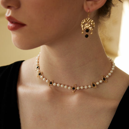 Onyx Veil Necklace