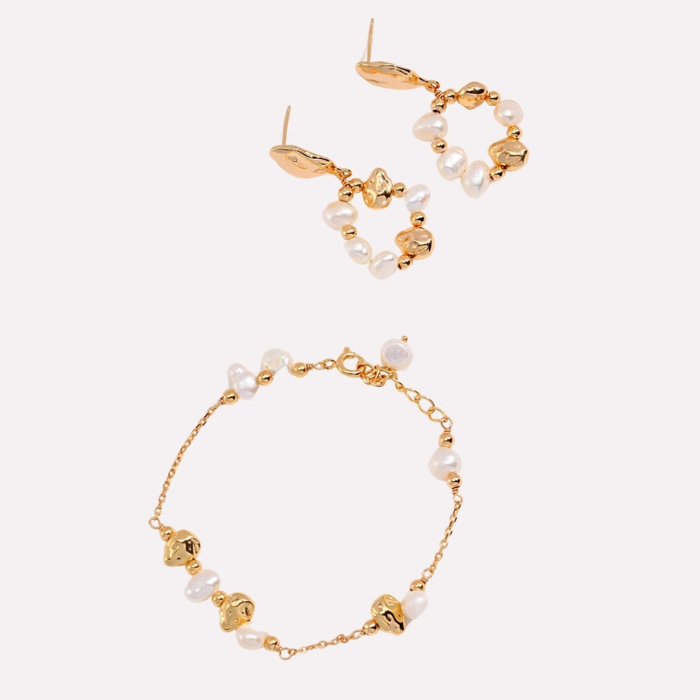 Vintage Gold Pearl Cluster Necklace