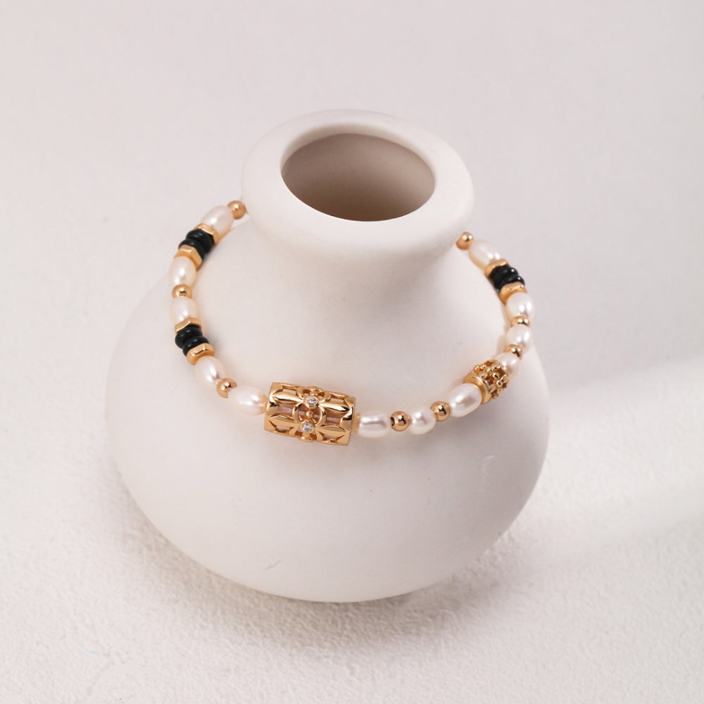 Vintage Pearl Gold-Black Bracelet