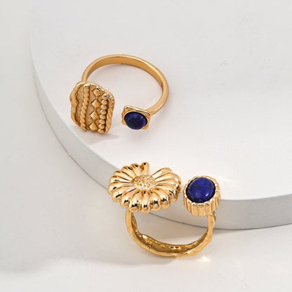 Vintage Gold Lapis Lazuli Flower Ring
