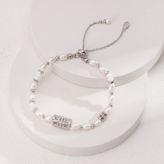 Vintage Pearl Gold-White Bracelet