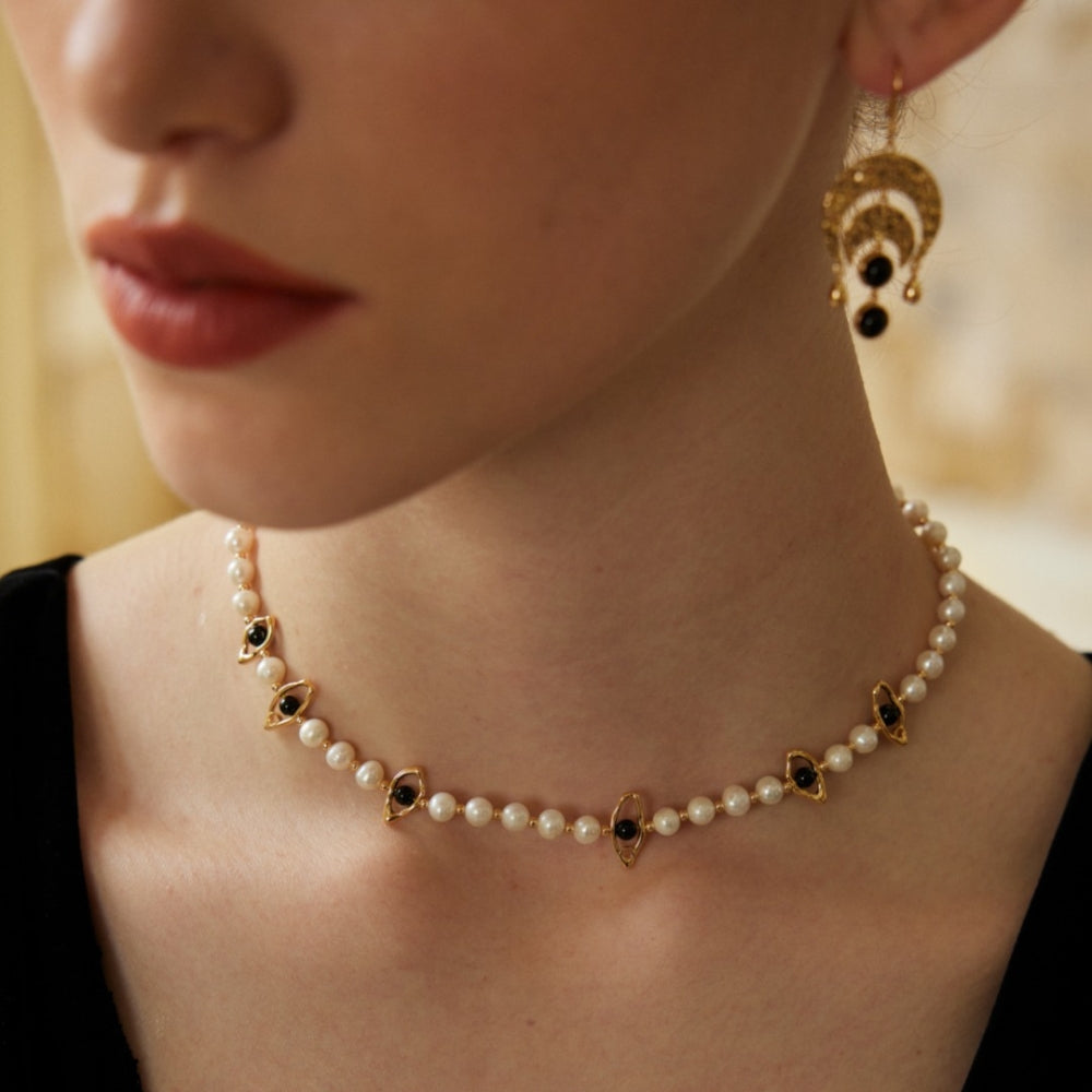 Onyx Veil Necklace
