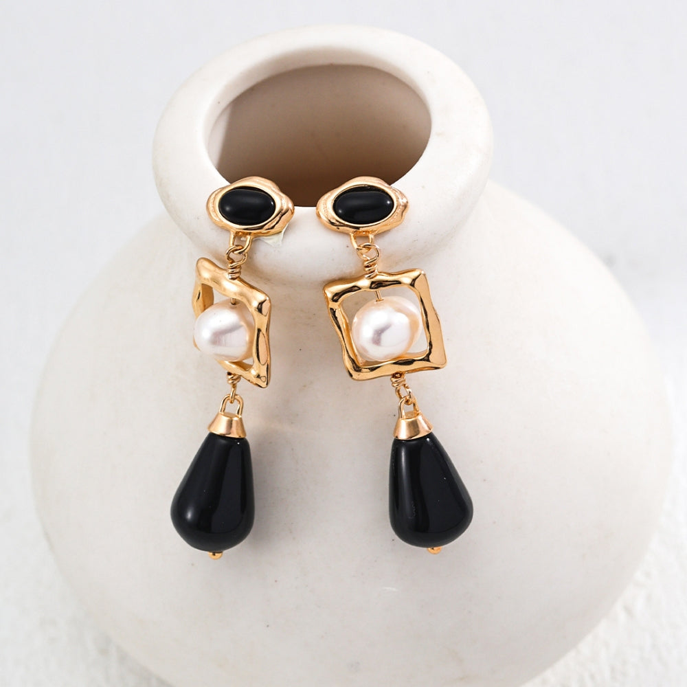 Onyx Eclat Earrings