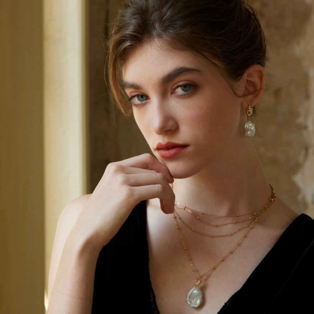 Baroque Halo Necklace