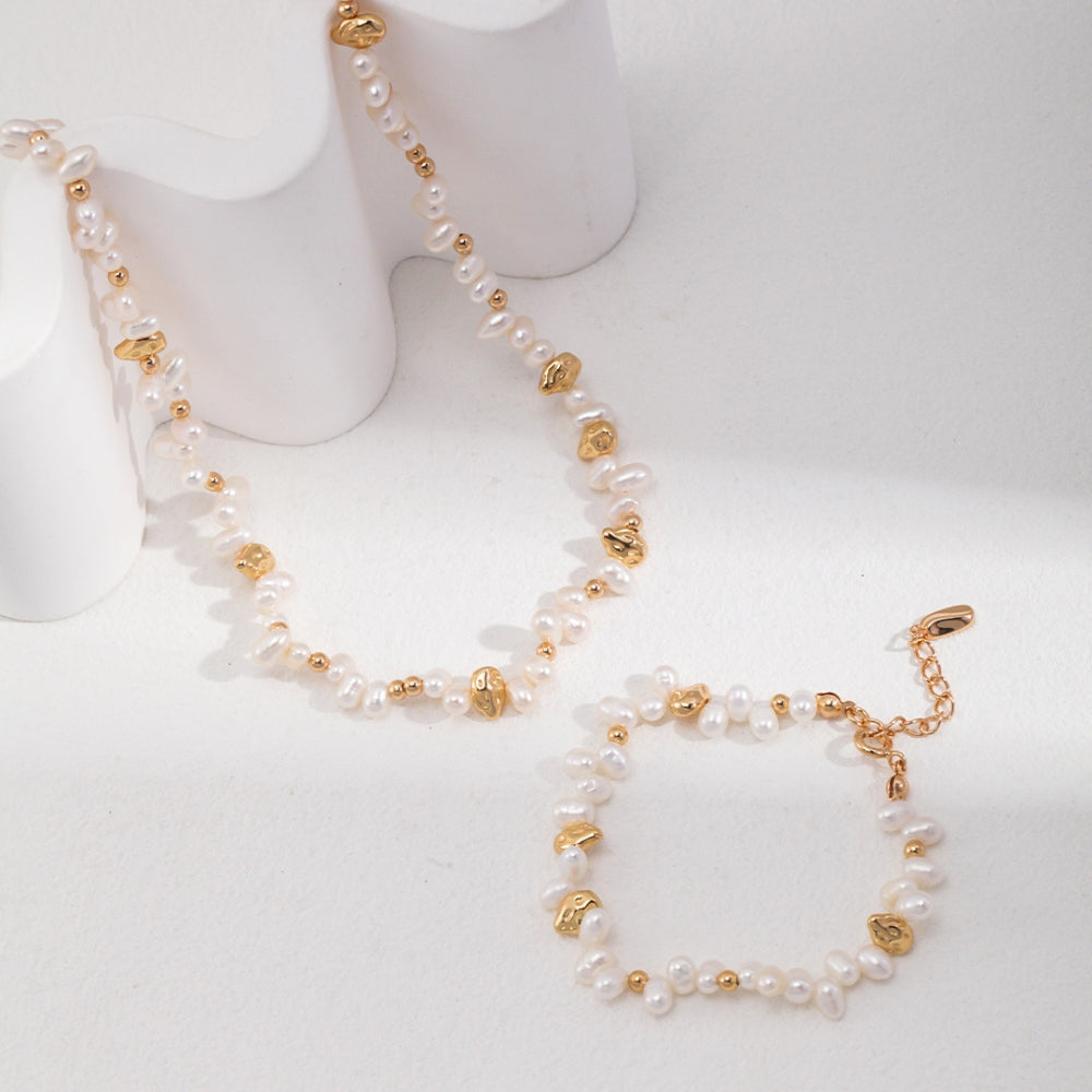 Vintage Gold Layered Pearl Chain Necklace