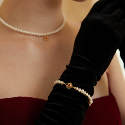 Tango Necklace